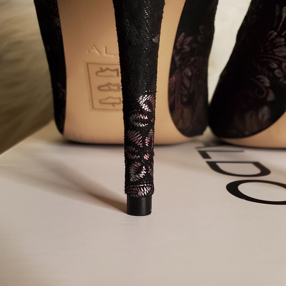 Aldo Uloaviel Black Floral Pumps - size 10 - Picture 5 of 11
